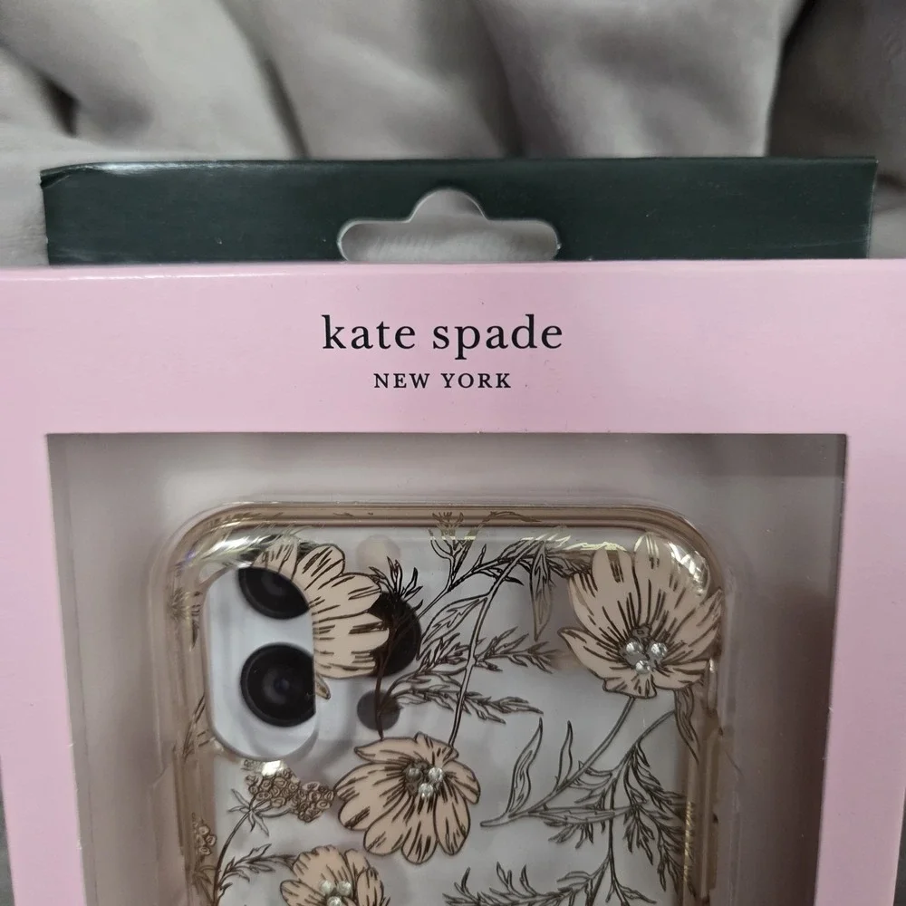Kate Spade New York iPhone 12 / 12 Pro Floral Protective‎ Hardshell Case